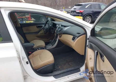 2013 Hyundai Elantra Gls z USA, uszkodzony, nr VIN 5NPDH4AE8DH268895